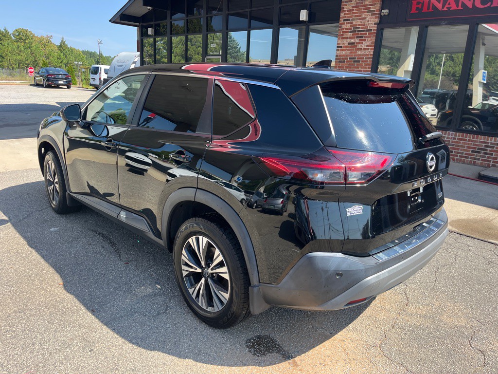 2022 Nissan Rogue Image 2