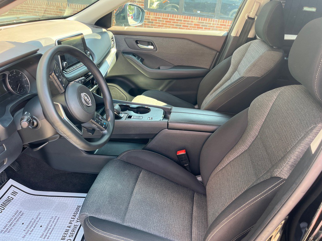 2022 Nissan Rogue Image 7