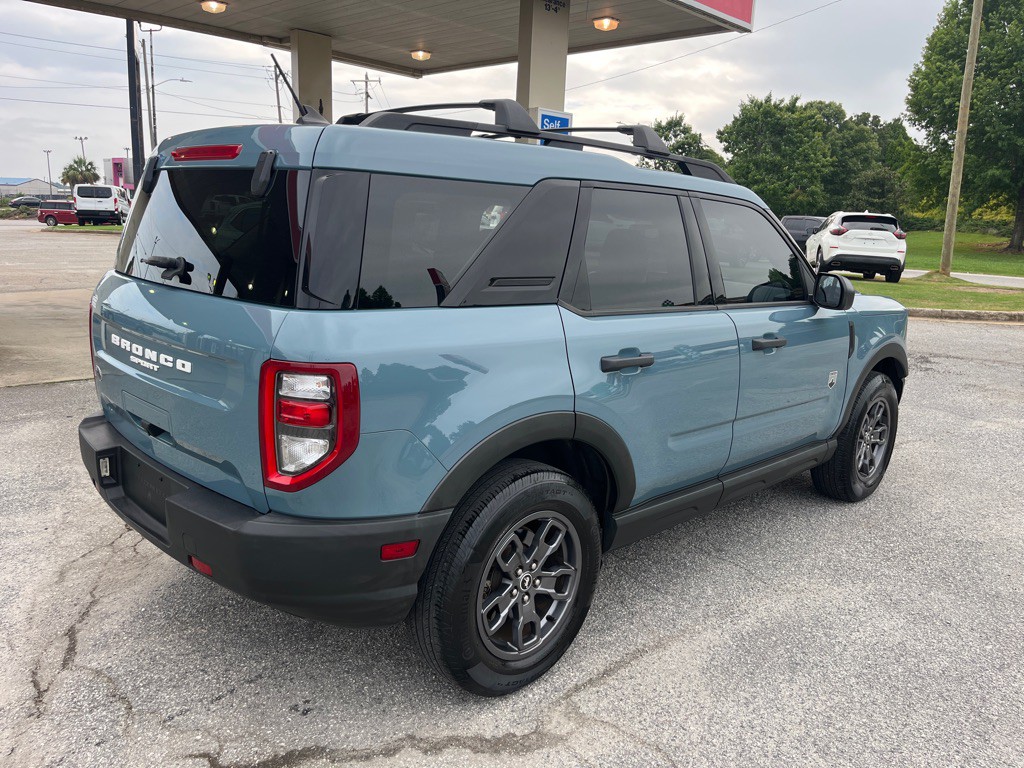 2021 Ford Bronco Image 3