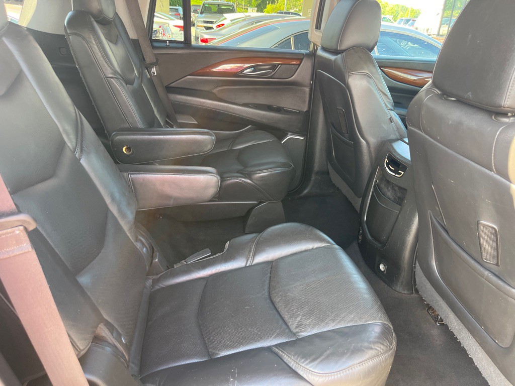 2019 Cadillac Escalade Image 9