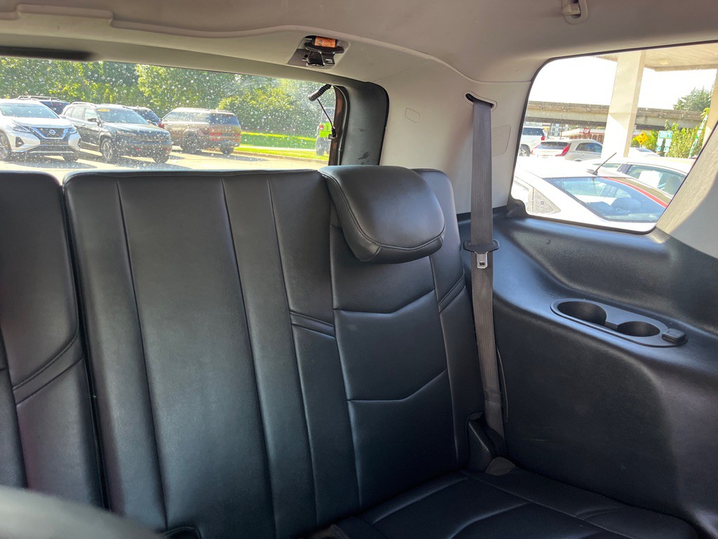 2019 Cadillac Escalade Image 10