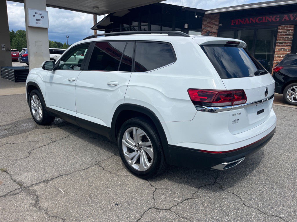 2021 Volkswagen Atlas Image 2