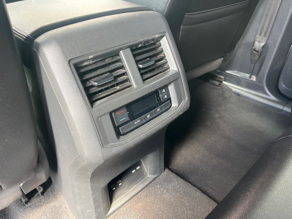 2021 Volkswagen Atlas Image 12