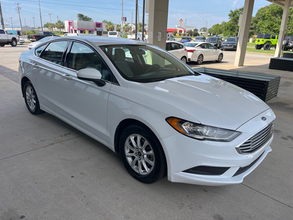 2018 Ford Fusion Image 4