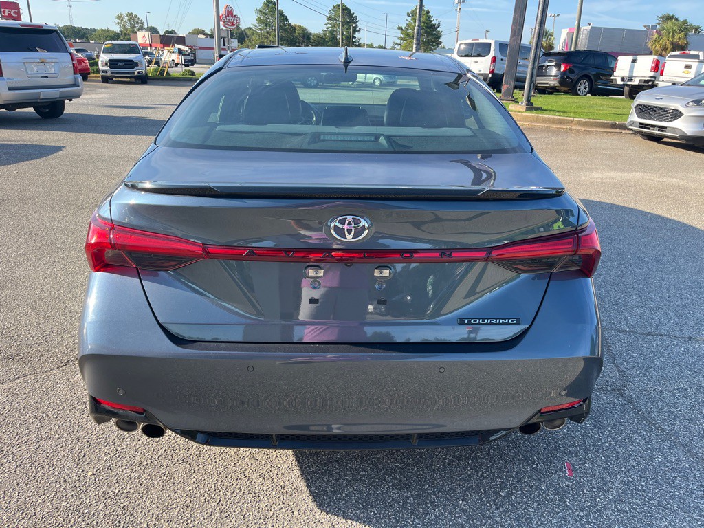 2022 Toyota Avalon Image 6