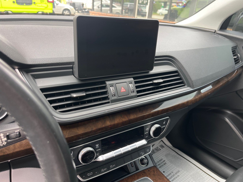 2019 Audi Q5 Image 9