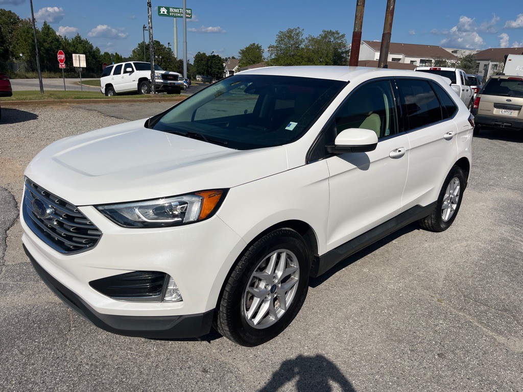 2021 Ford Edge Image 1
