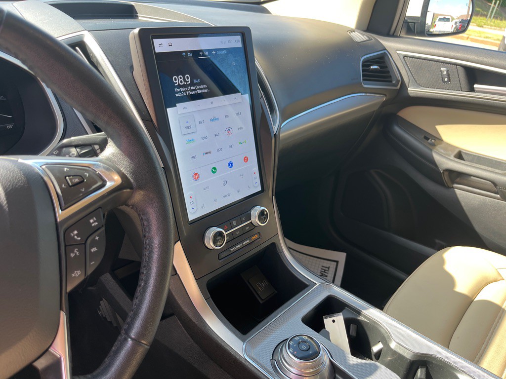 2021 Ford Edge Image 6