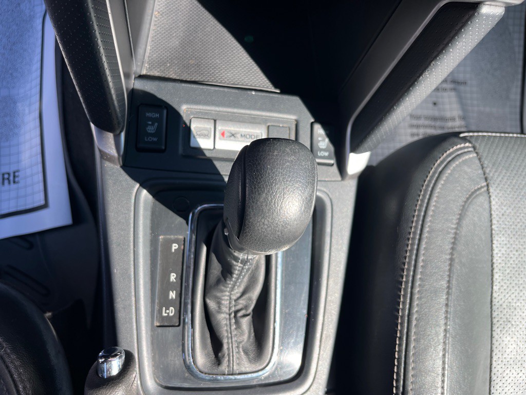 2017 Subaru Forester Image 10