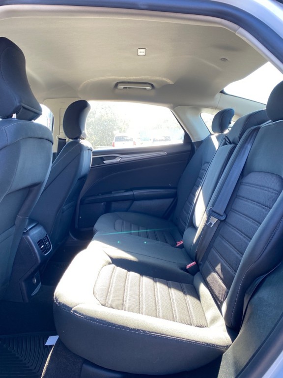 2019 Ford Fusion Image 9