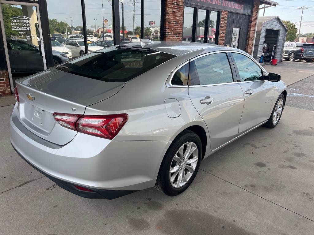 2020 Chevrolet Malibu Image 3