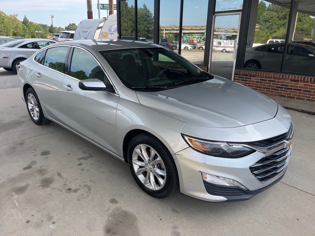 2020 Chevrolet Malibu Image 4