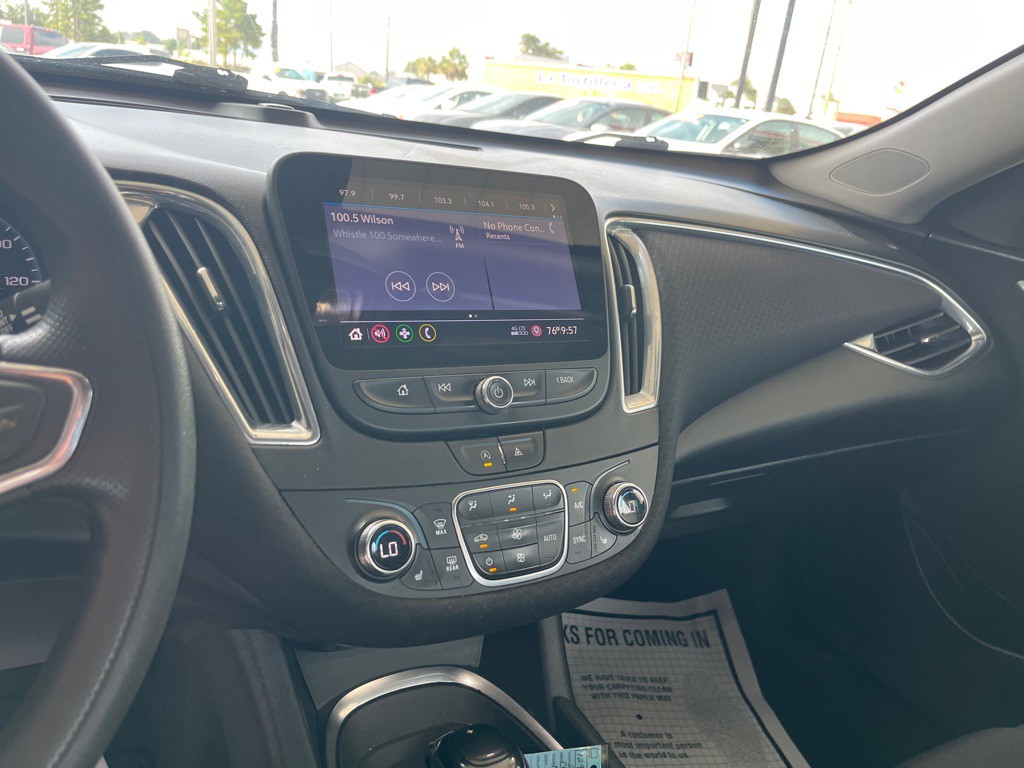 2020 Chevrolet Malibu Image 9