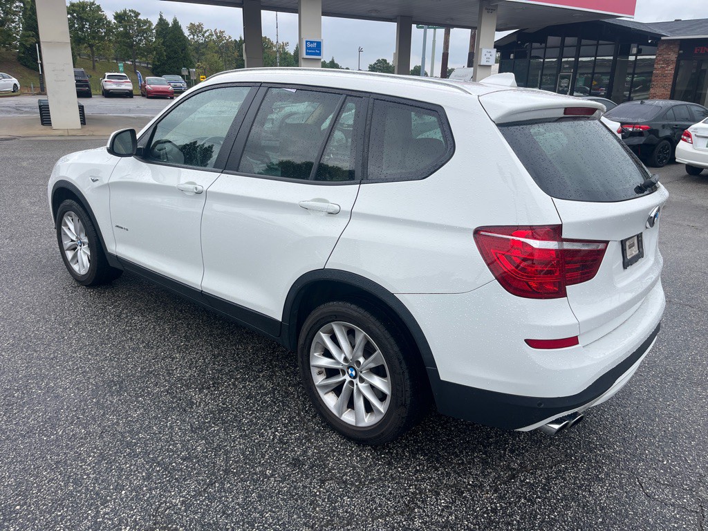 2016 BMW X3 Image 2