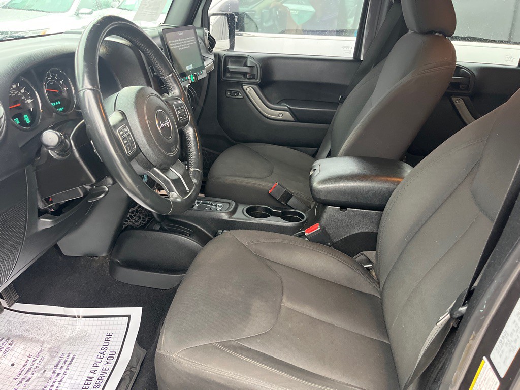 2016 Jeep Wrangler Unlimited Image 8