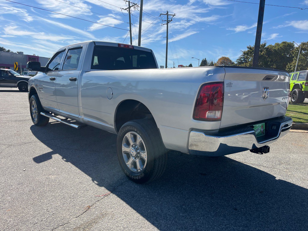 2016 RAM 2500 Image 2