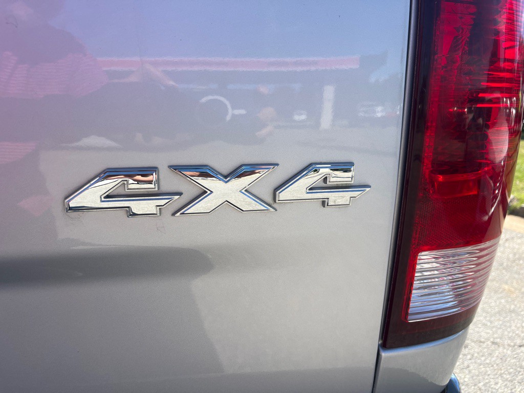 2016 RAM 2500 Image 7