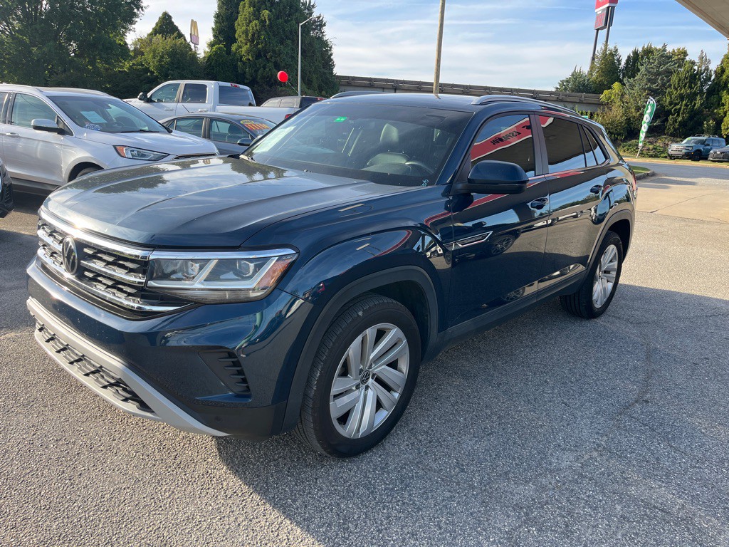 2020 Volkswagen Atlas Cross Sport Image 1