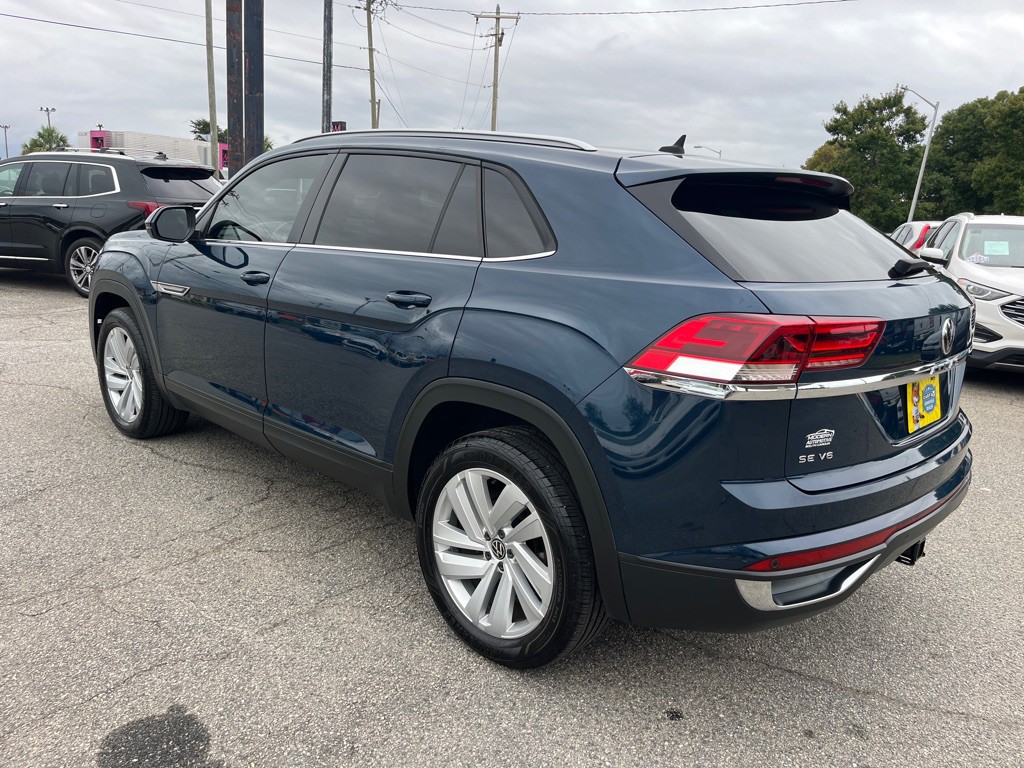 2020 Volkswagen Atlas Cross Sport Image 4
