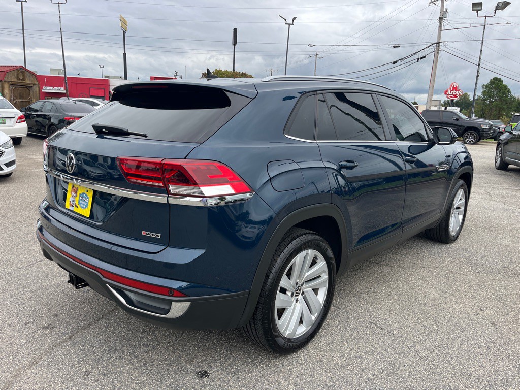 2020 Volkswagen Atlas Cross Sport Image 5