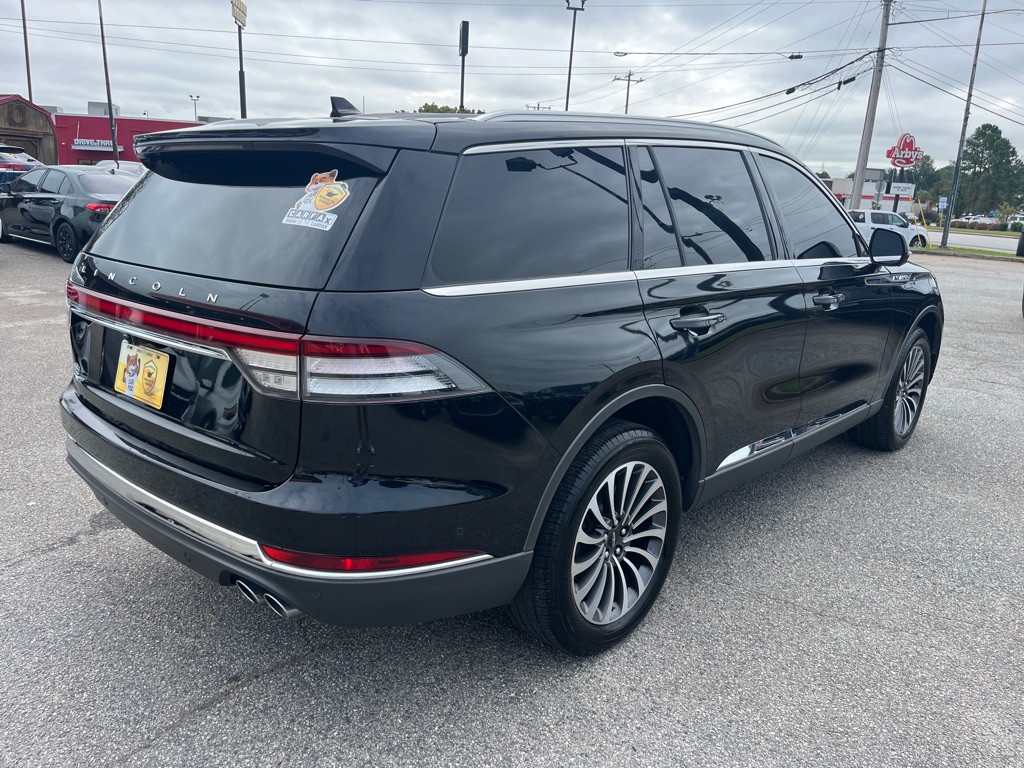 2020 Lincoln Aviator Image 3