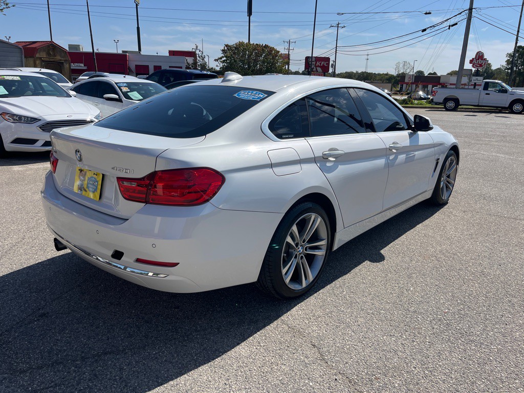 2017 BMW 4 Series Image 3