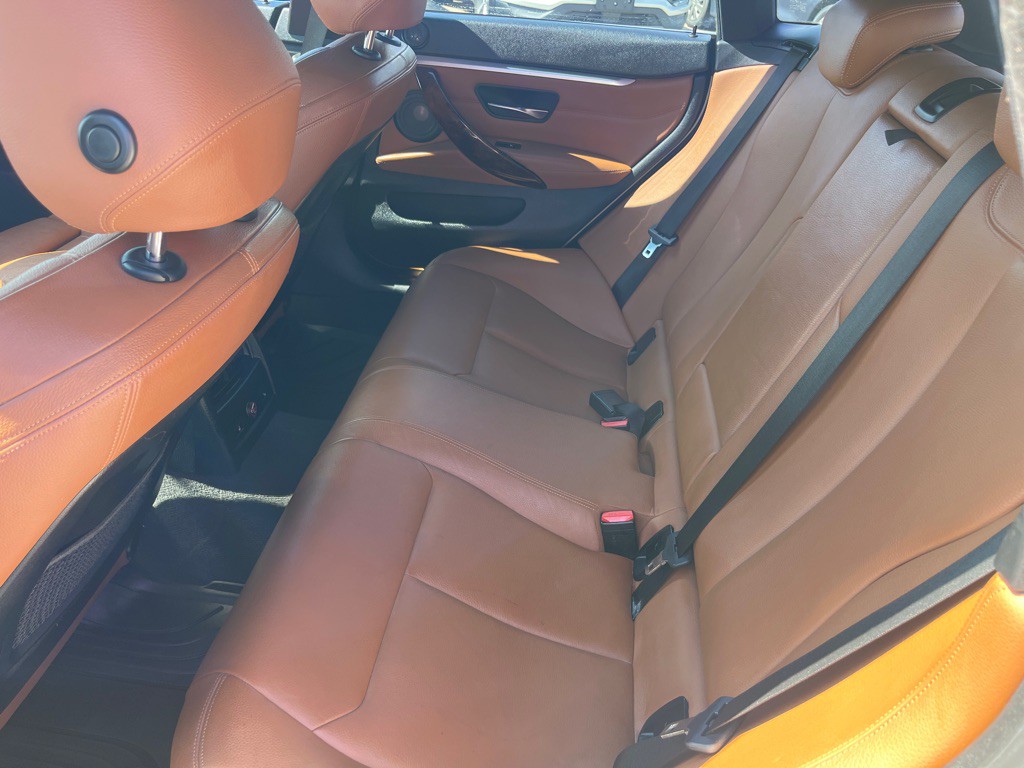 2017 BMW 4 Series Image 9