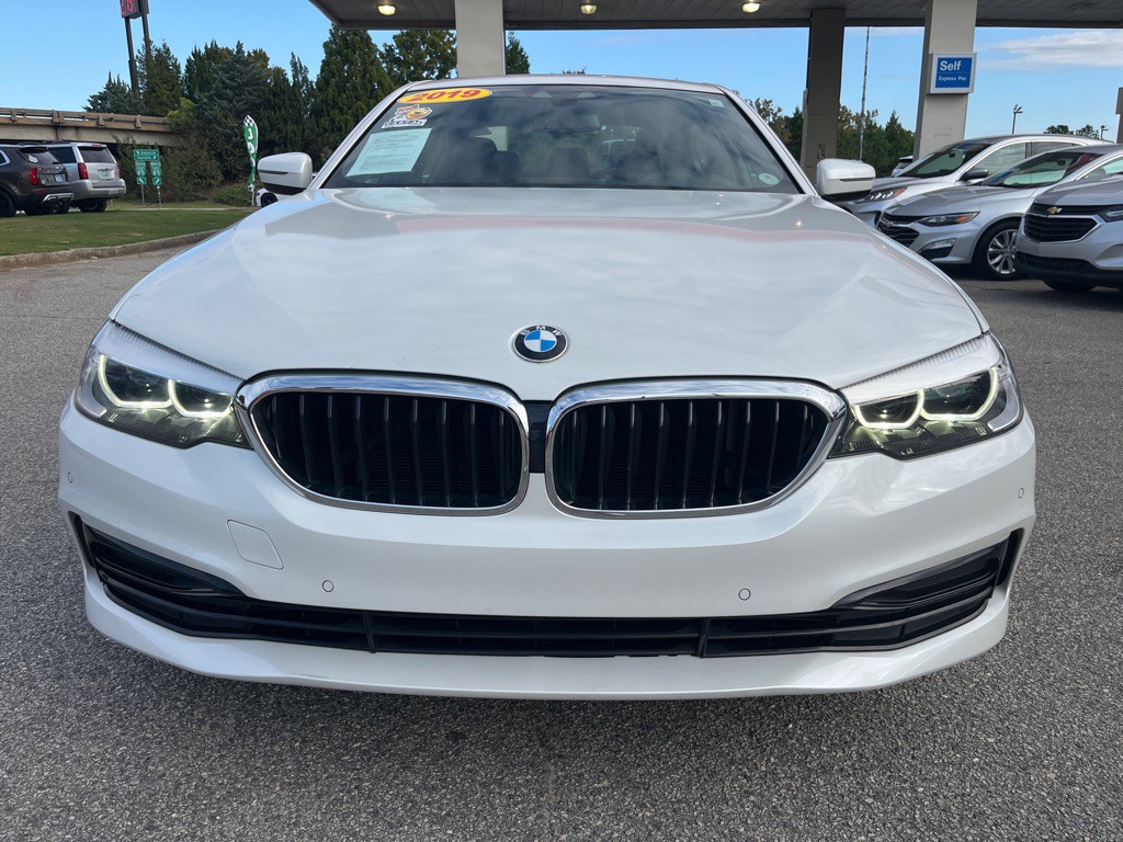 2019 BMW 5 Series Image 5