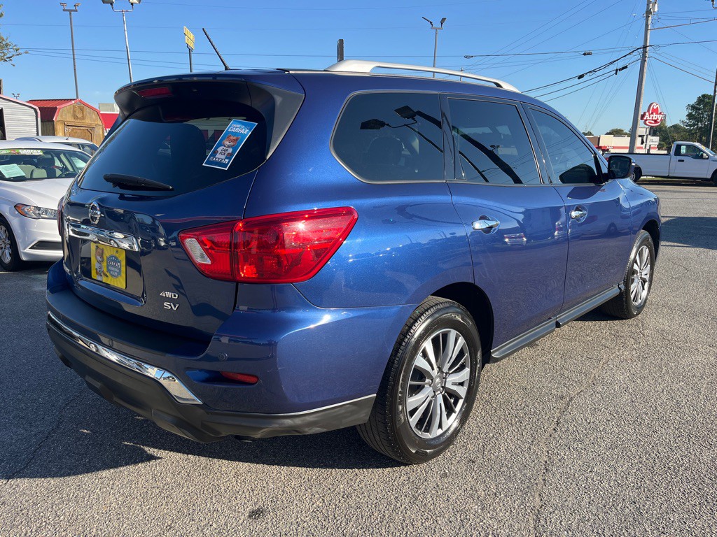 2018 Nissan Pathfinder Image 3