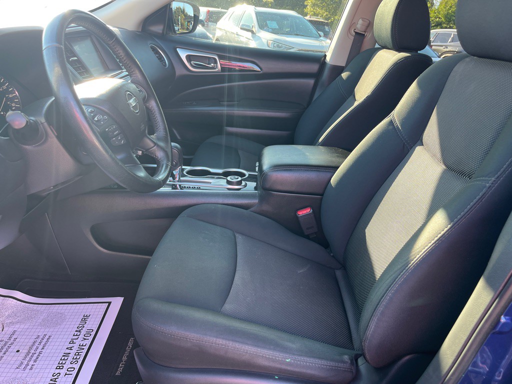 2018 Nissan Pathfinder Image 8