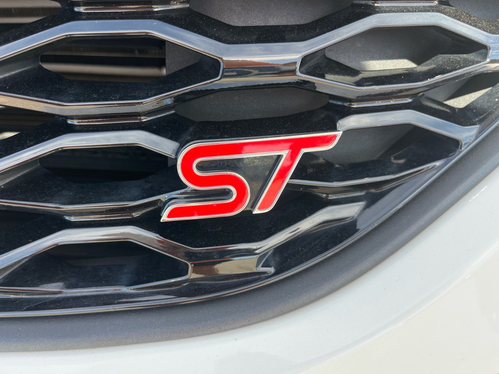 2020 Ford Explorer Image 6