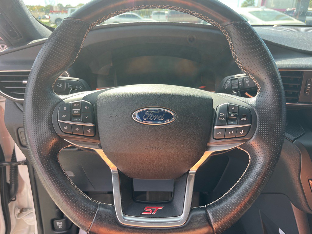 2020 Ford Explorer Image 17