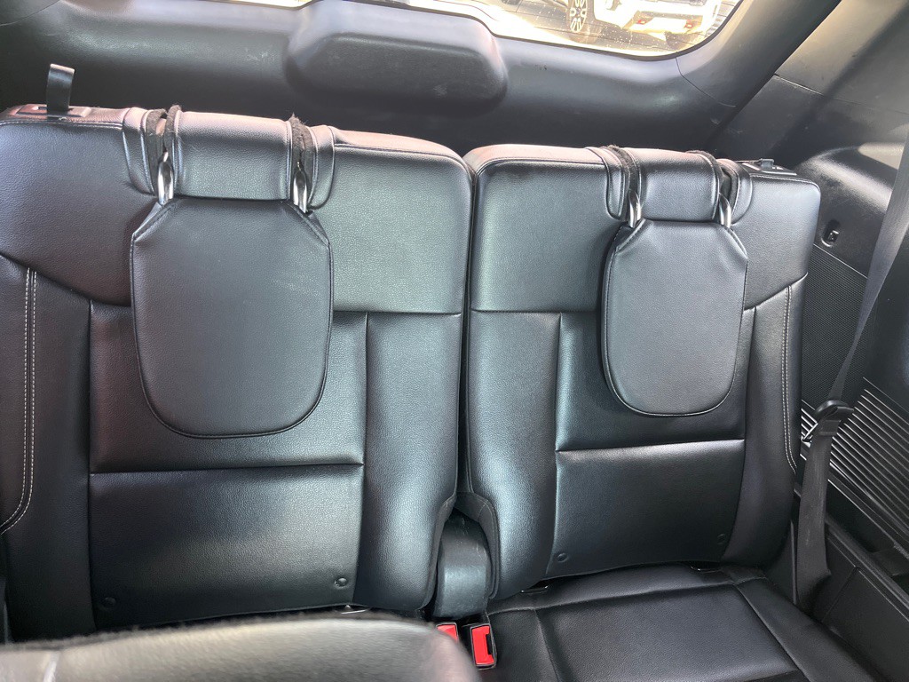 2020 Ford Explorer Image 20