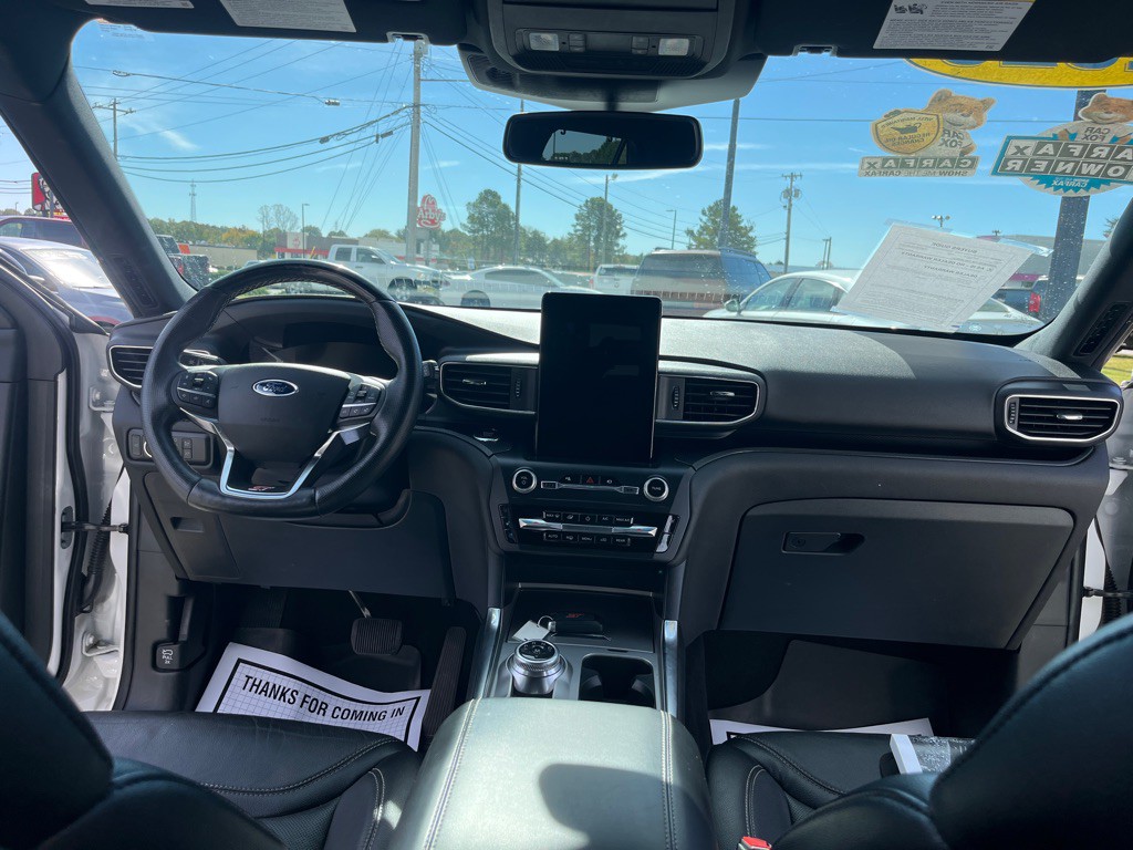 2020 Ford Explorer Image 23