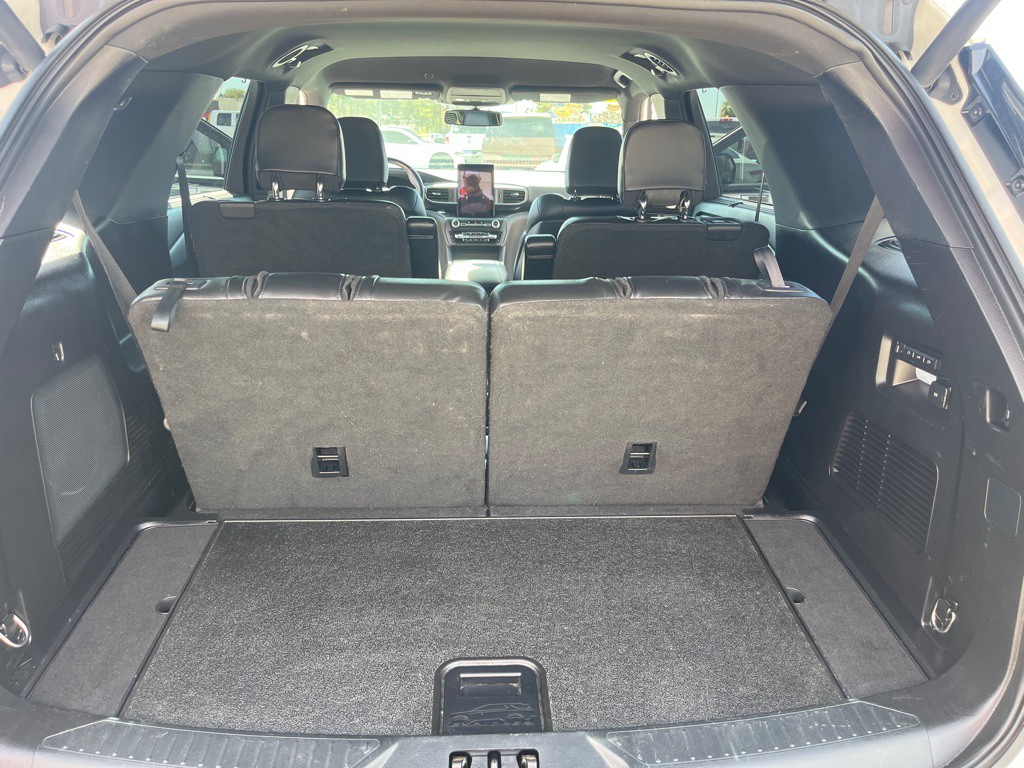 2020 Ford Explorer Image 25