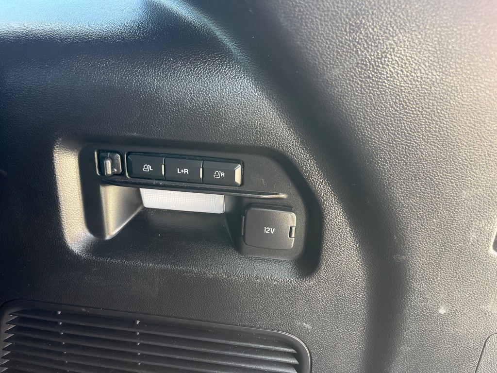 2020 Ford Explorer Image 26