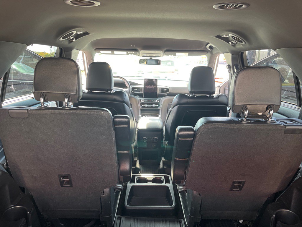 2020 Ford Explorer Image 27