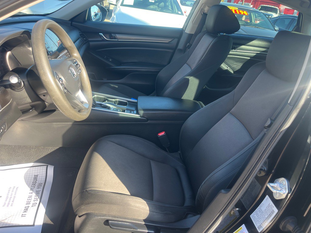 2022 Honda Accord Image 8