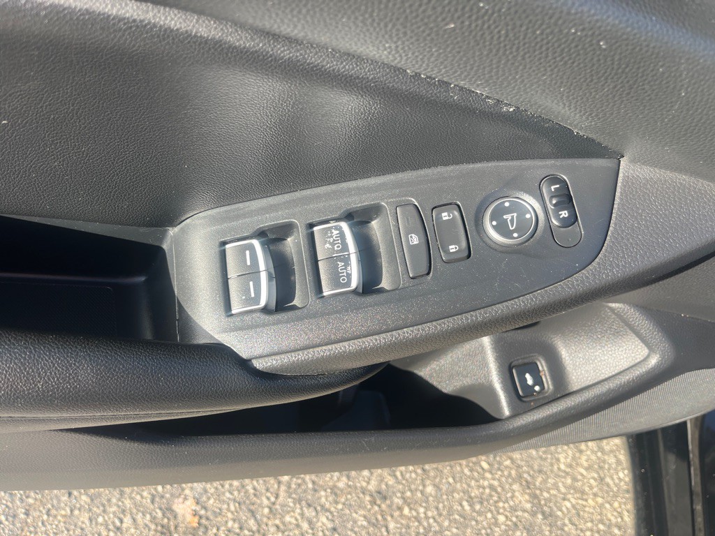 2022 Honda Accord Image 9