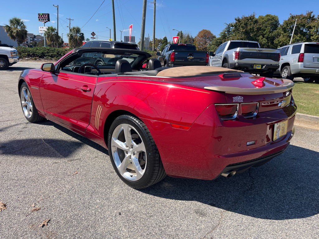 2013 Chevrolet Camaro Image 2