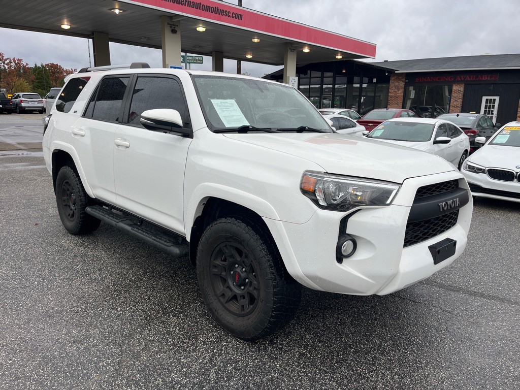 2019 Toyota 4Runner Image 4