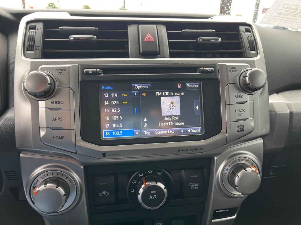 2019 Toyota 4Runner Image 14