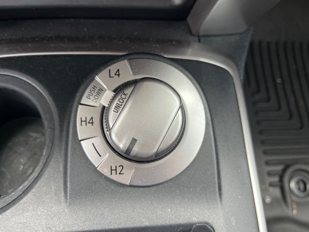 2019 Toyota 4Runner Image 15