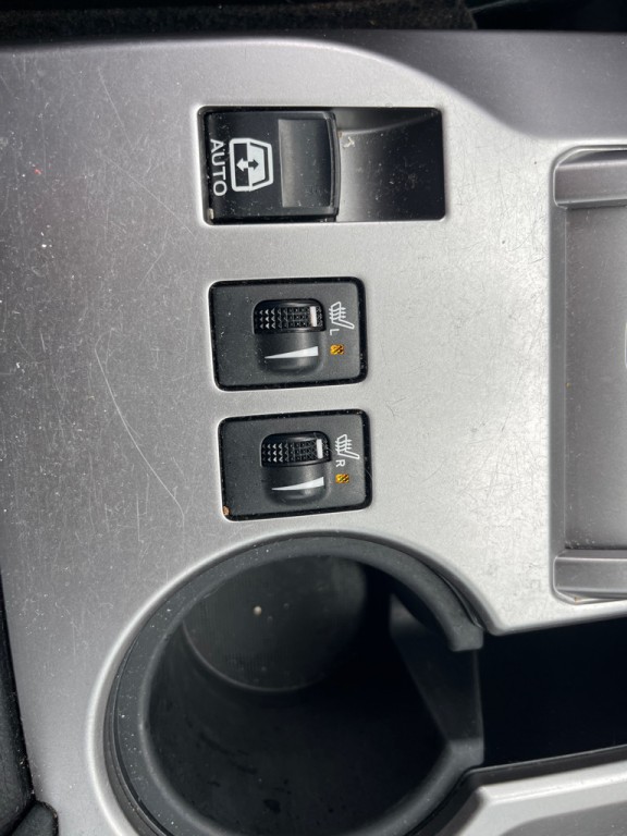 2019 Toyota 4Runner Image 16