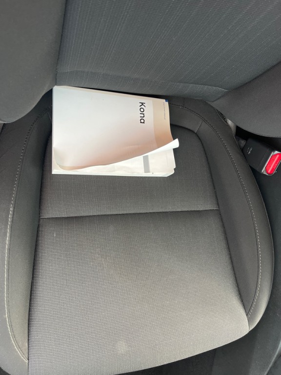 2022 Hyundai Kona Image 19