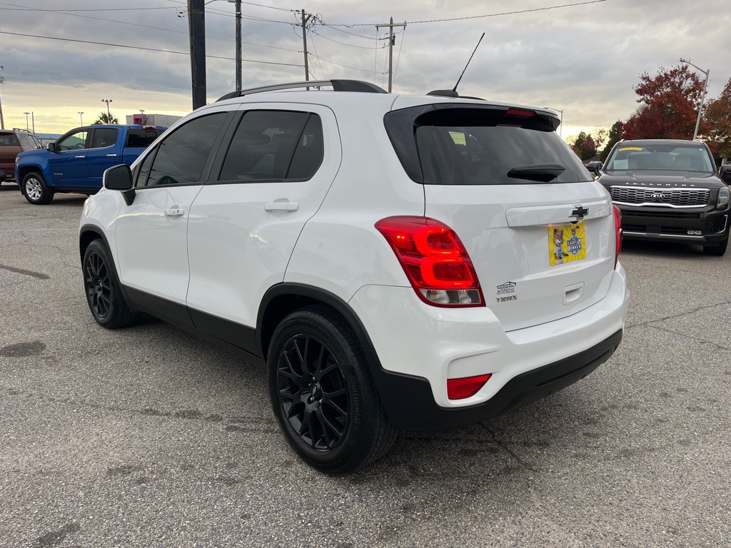 2021 Chevrolet Trax Image 2