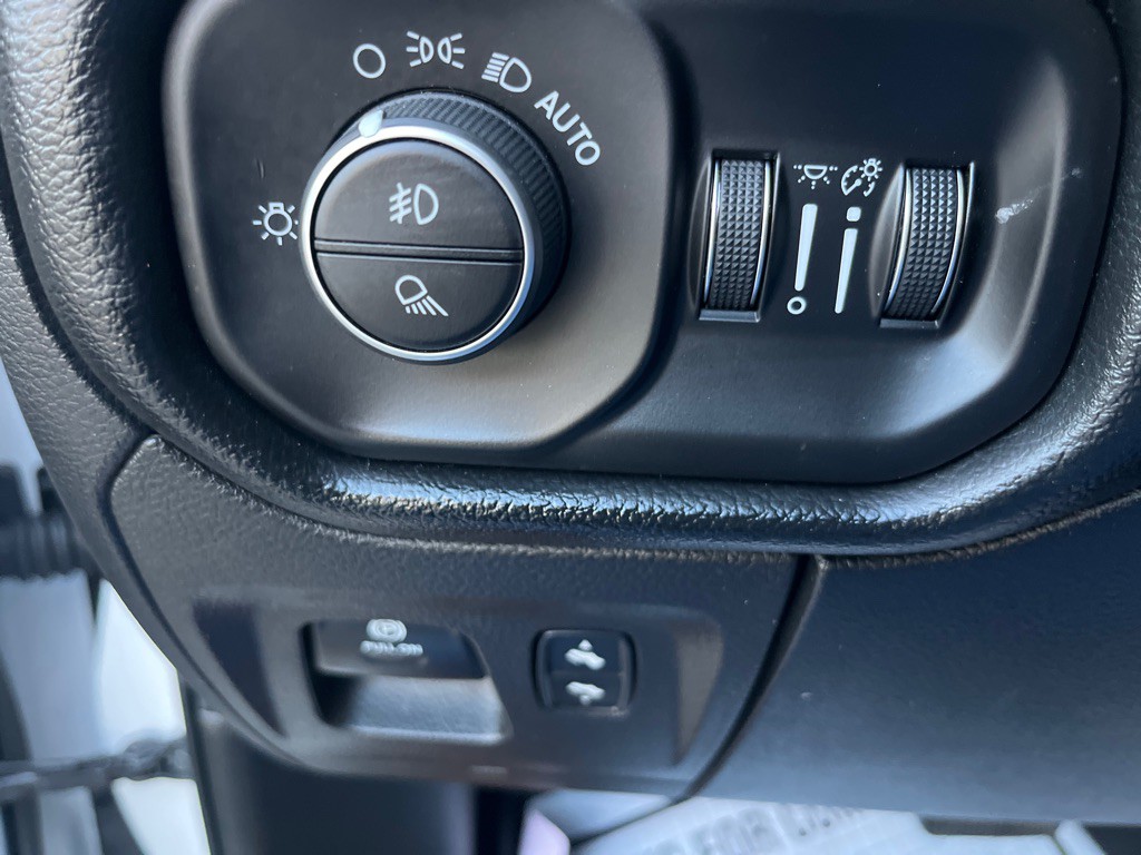 2020 RAM 1500 Image 19