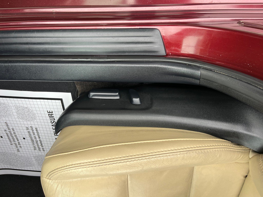 2013 Toyota Avalon Image 21