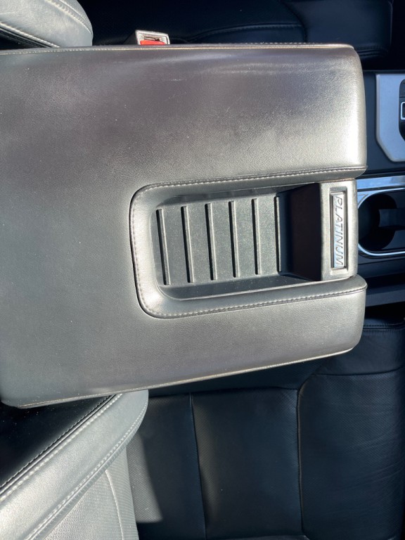 2017 Toyota Tundra Image 22