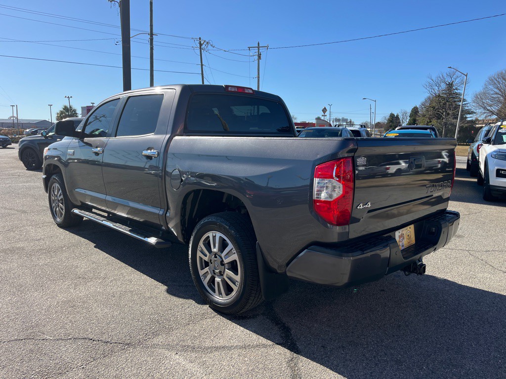 2017 Toyota Tundra Image 2